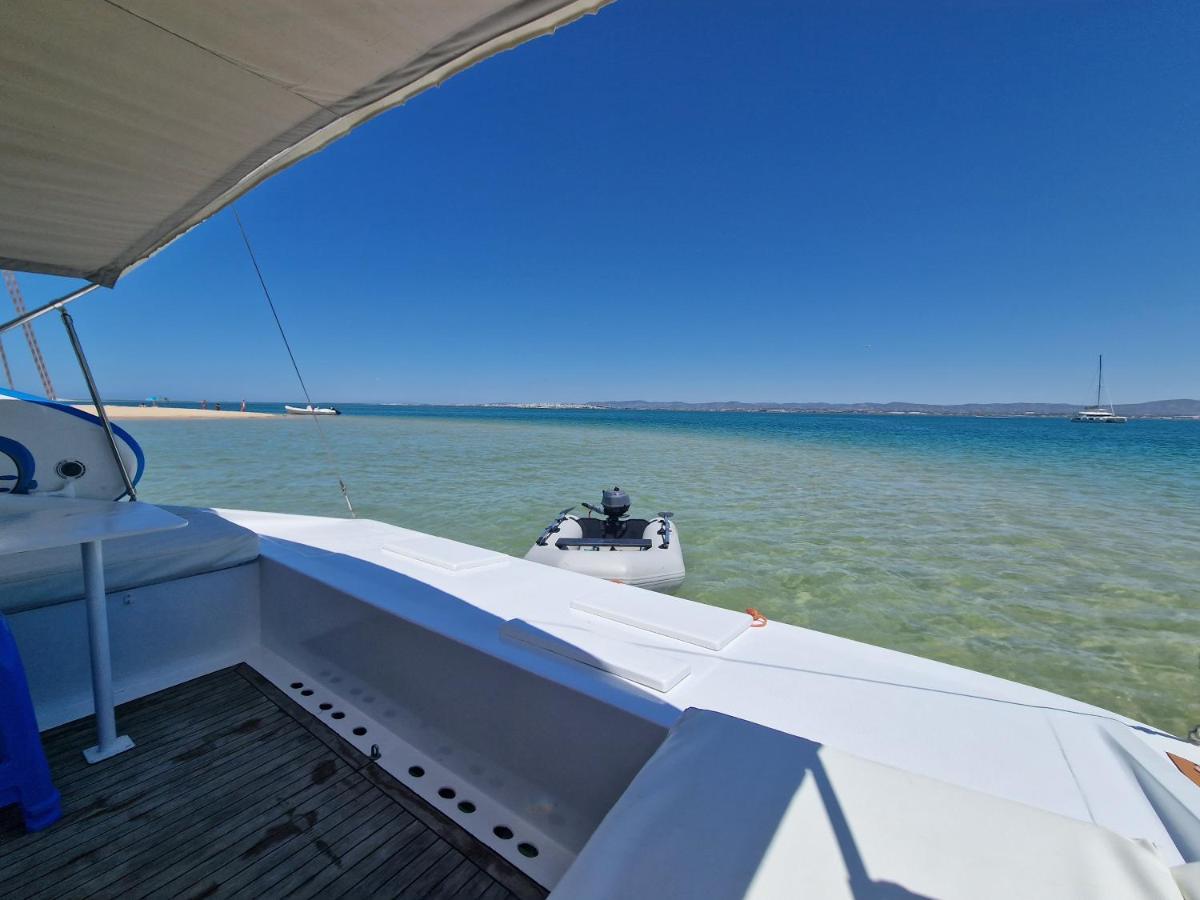 Отель Barco Casa Catamara Sleepandboat Фару Экстерьер фото